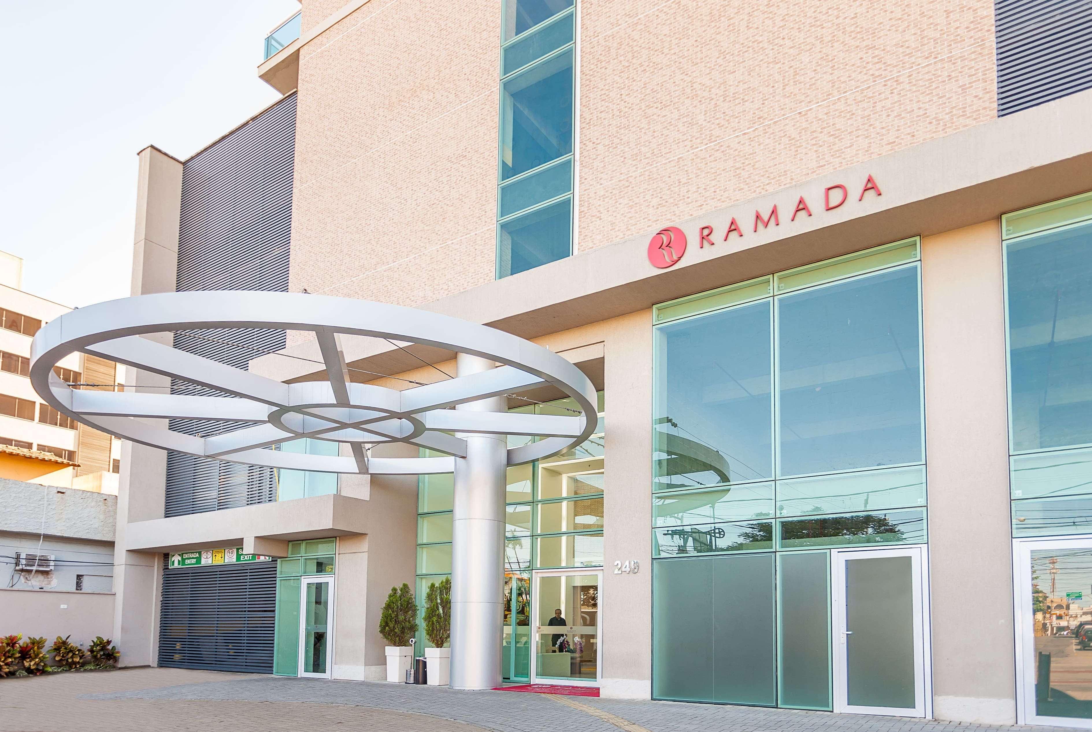 Ramada By Wyndham Macae Hotel & Suites Bagian luar foto