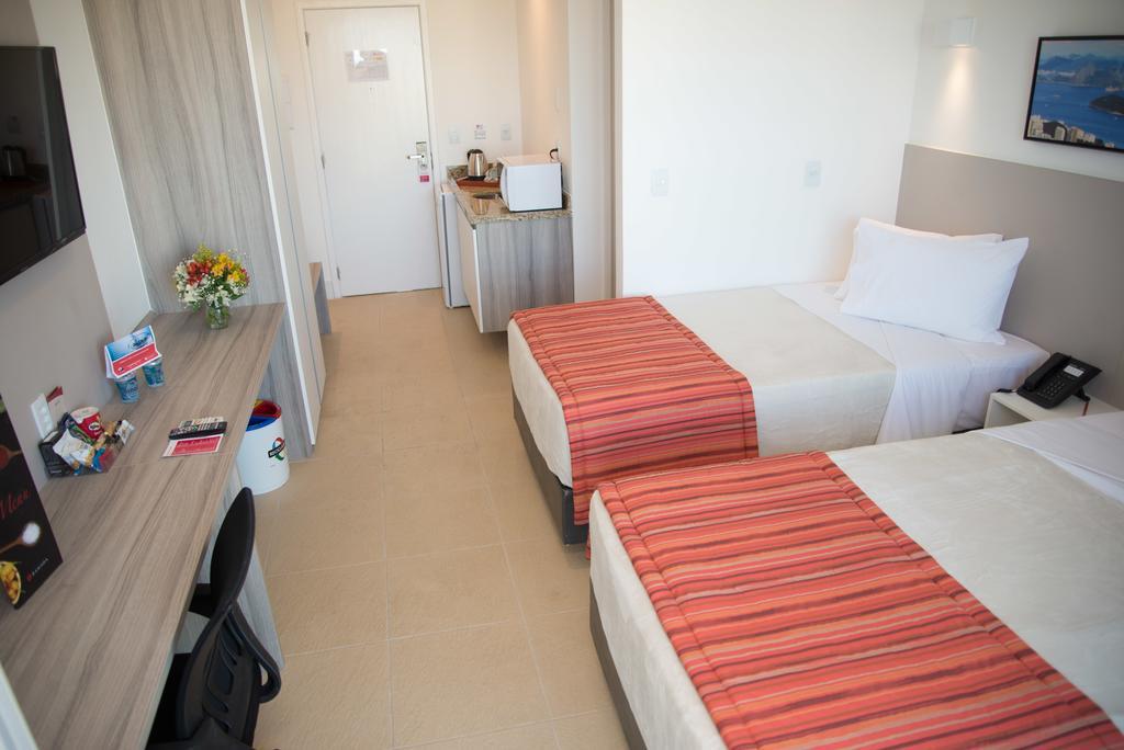 Ramada By Wyndham Macae Hotel & Suites Bagian luar foto